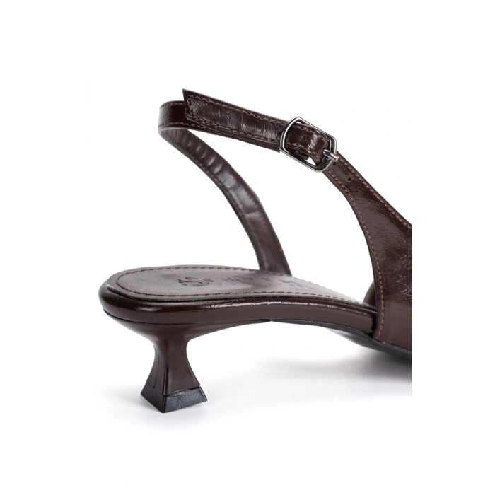 ​​​​​​​Kadın Kahverengi  Rugan 3,5 cm Kısa Alçak Topuklu Yazlık Ayakkabı