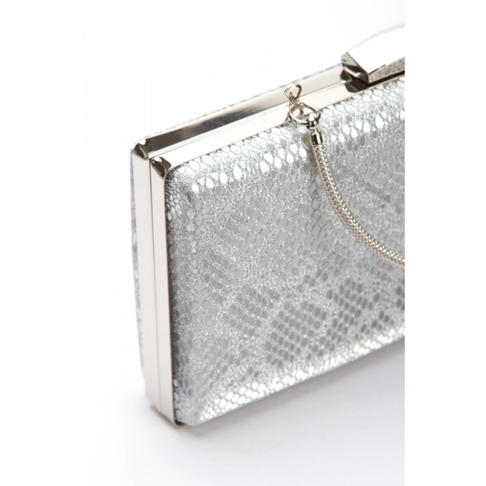 Kadın Gümüş Kedigözü Detaylı Platformlu ve Kalın Topuklu Rahat ve Şık Abiye Ayakkabı ve Çanta Kombini