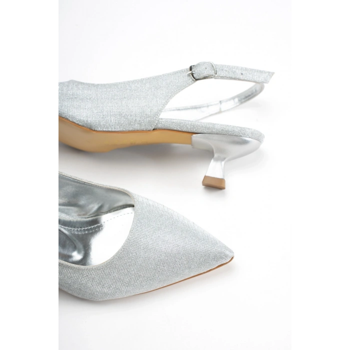 Kadın Gümüş Simli Arkası Açık İnce Kısa Topuklu Rahat Abiye Stiletto