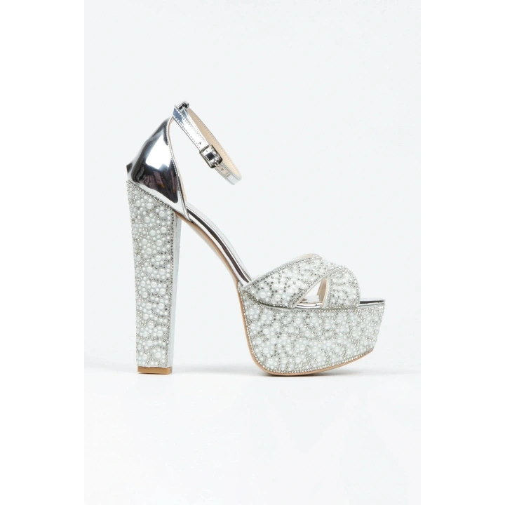 Kadın Gümüş İnci Taşlı Yüksek Platform Arkası Kapalı Kalın Topuklu Rahat ve Şık Abiye Ayakkabı