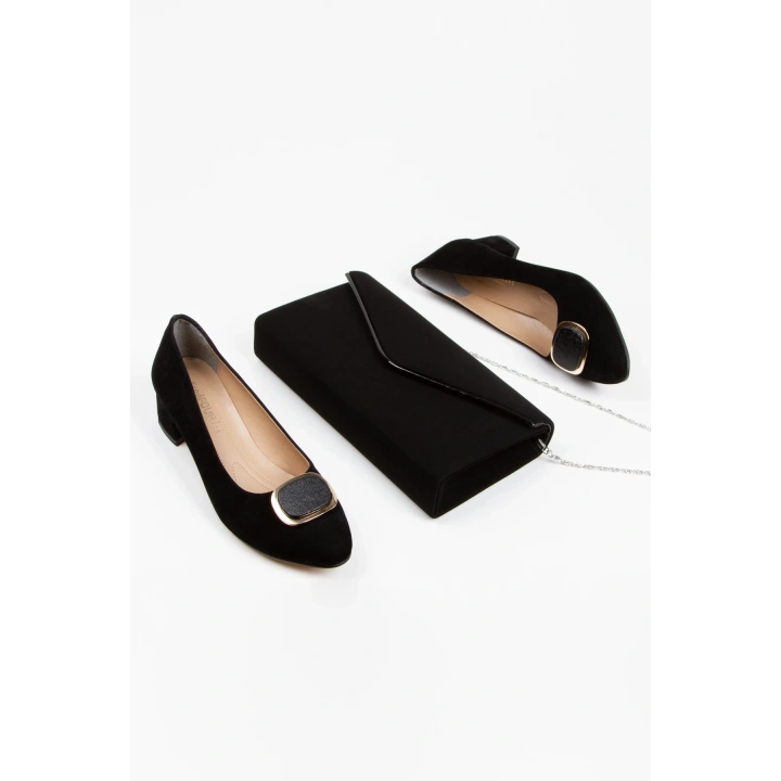 Kadın Siyah Süet 3 Cm Kısa Kalın Topuklu Şık Toka Detaylı Rahat Stiletto Ve Çanta Kombini