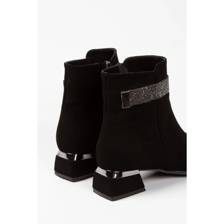 Kadın Siyah Süet Şık Parlak Taş Bant Detaylı Galvaniz Kalın Topuklu Rahat Bot
