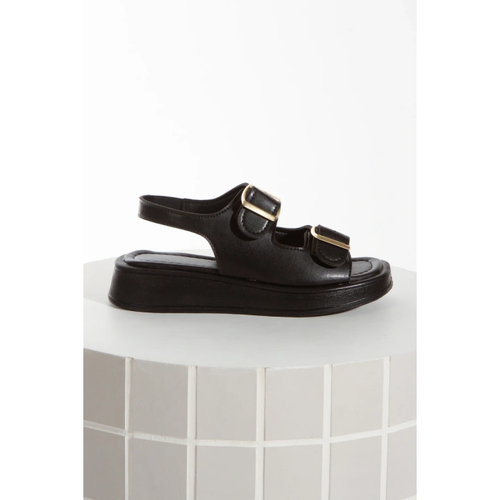 Kadın Siyah Yumuşak Tabanlı ve Çift Toka Detaylı  Kalın Rahat Tabanlı Yazlık Sandalet