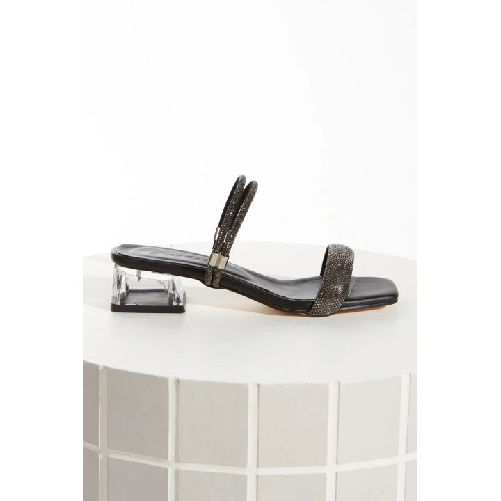 Kadın Siyah Abiye Parlak Damla Taşlı Bilekten Ayarlamalı Şık Klipsli Yazlık  ve Rahat Ayakkabı