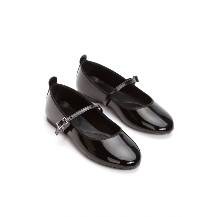 Kadın Siyah  Rugan   Düz Topuklu  Rahat Babet Ayakkabı