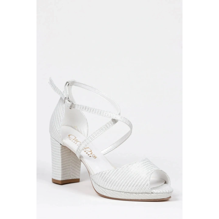 Kadın Sedef Arkası Kapalı Kalın Topuklu İnce Platformlu Çapraz Biyeli  Karnıyarık Ayakkabı