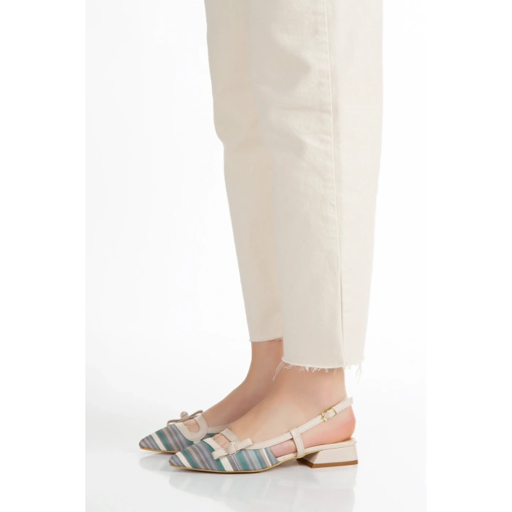 Kadın Bej Düz Topuklu Fiyonk Detaylı Rahat Babet Ayakkabı