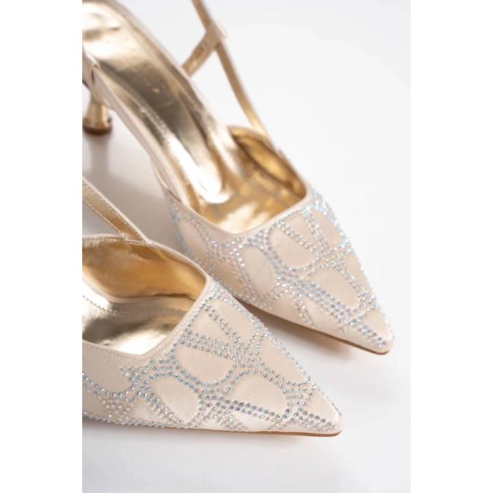 Kadın Altın Saten Desenli Taşlarla Bezenmiş 5 cm İnce Galvaniz Topuklu Rahat Stiletto