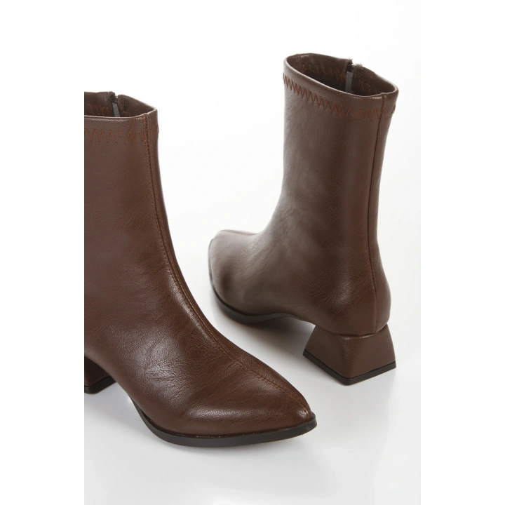 Kadın Kahve Suni Deri Cilt Sivri Burunlu Kalın Topuklu Rahat Kışlık Bot