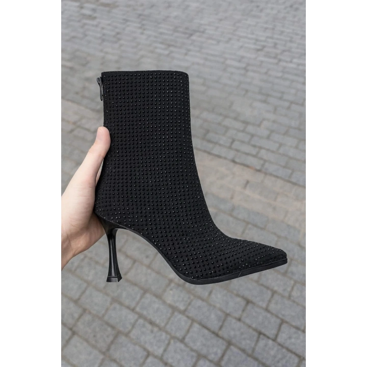 Kadın Siyah Şık Platin Damla Taşlı İnce Topuklu Rahat Bot