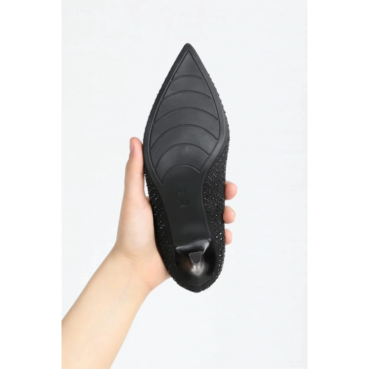 Kadın Siyah Şık Platin Damla Taşlı İnce Topuklu Rahat Bot