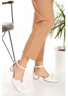 Kadın Beyaz Suni Deri Cilt 3 cm Kısa Kalın Topuklu Şık Fiyonk Detaylı Stiletto Rahat Günlük Stiletto