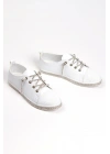 Kadın Snekar Beyaz Tabanı Ve Bağcıkları Taşlı Şık Ve Rahat Spor Ayakkabı