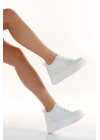 Kadın Beyaz Sneaker  Ortopedik Tabanlı Bağcıklı Beyaz Kalın Tabanlı Rahat ve Şık Spor Ayakkabı