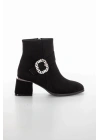 Kadın Siyah Süet Şık Pırlanta Taş Toka Detaylı  Özel Galvaniz Kalın Topuklu Rahat Bot