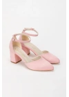 Kadın Pembe Süet Arkası Kapalı Kalın Topuklu Karnıyarık Ayakkabı