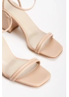 Kadın Nude Cilt Çift Bantlı Bilekten Bağlamalı Kalın Topuklu Yazlık Ayakkabı