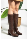 Kadın Kahve Suni Deri Cilt Küt Burunlu Kalın Topuklu Rahat Çizme