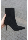Kadın Siyah Şık Platin Damla Taşlı İnce Topuklu Rahat Bot