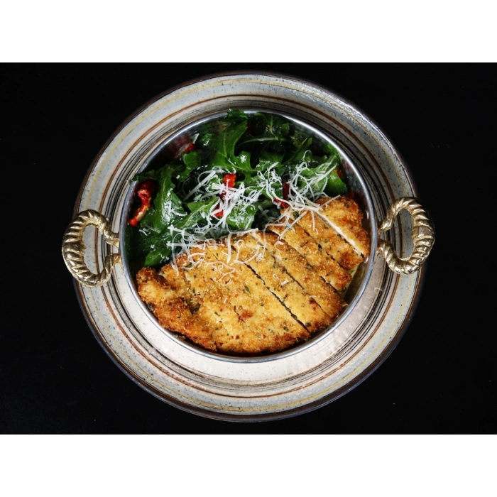 Cotoletta Di pPollo Con Pasta ai Quattro Formaggi