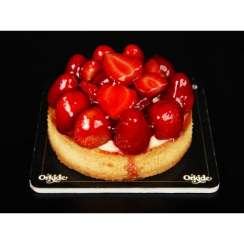 Çilekli Tart