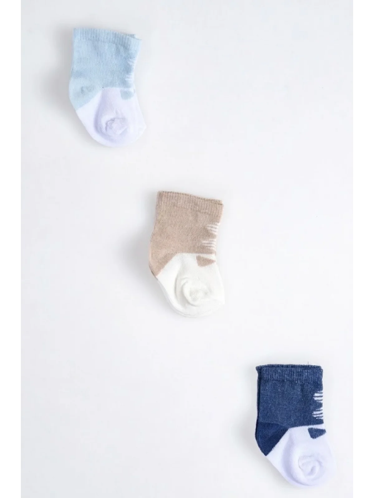 Cocole Socks Erkek Çocuk Soket Çorabı 3’lü Set – Pamuklu Minimalist Desenli