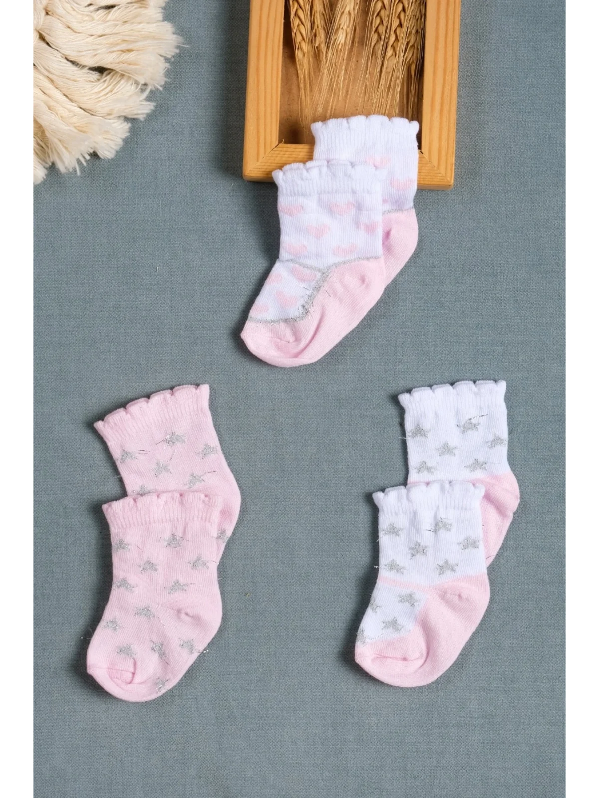 Cocole Socks Kız Çocuk Soket Çorabı 3’lü Set – Pamuklu Fırfırlı Bilek & Simli Yıldız Desenli