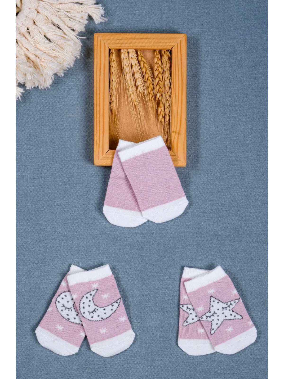 Cocole Socks Kız Bebek Soket Çorabı 3’lü Set – Pamuklu Gül Kurusu Ay & Yıldız Desenli