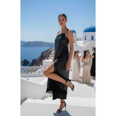 Capri Laklı Şifon Askılı Püsklü detay Aksesuarlı Elbise Tasarım S 2026