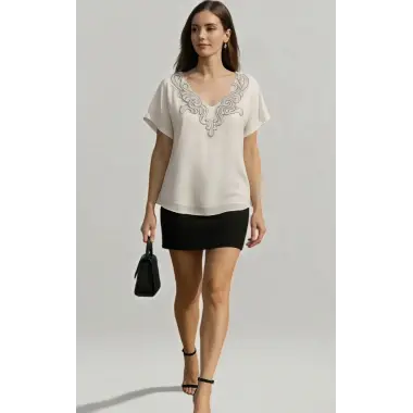 Sindia Krep Şifon Nakış Detay Bluz