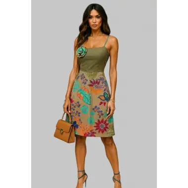 Vanessa Sırt Ve Gül Detaylı Tasarım Elbise