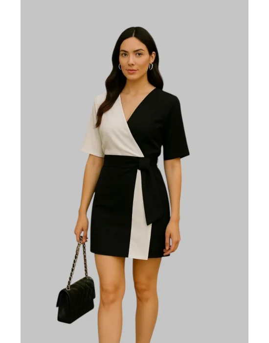 Linda Kruvaze Bağlama Detay Bluz