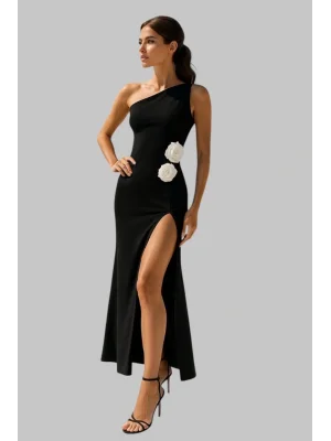 Şanzelize Zarif Omzu Açık 3D Çiçek Vurguları Yüksek-Düşük Etek Ve Yan Yarıklı Partiler Düğünler Tatiller İçin Mükemmel