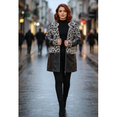 Jennifer Deri Kombineli Kapüşonlu Tasarım Kaban