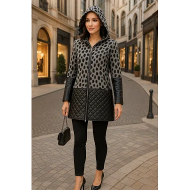 Jennifer Deri Kombineli Kapüşonlu Tasarım Kaban