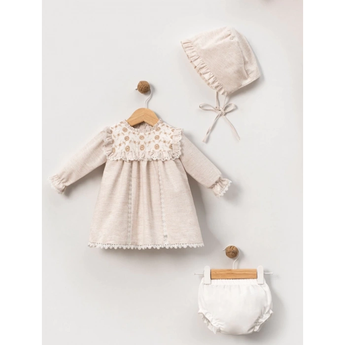 ÇİÇEK İŞLEMELİ ŞAPKALI BEBE KIZ ELBİSE