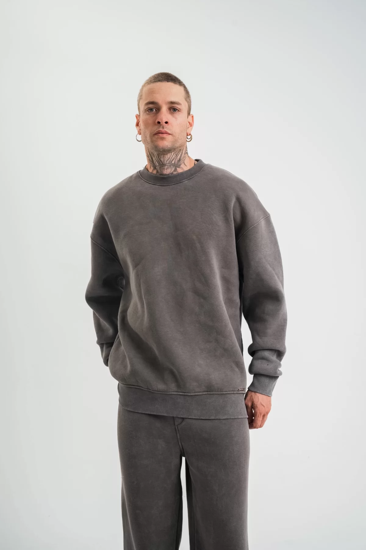 Toptan Bisiklet Yaka Yıkamalı SweatShirt