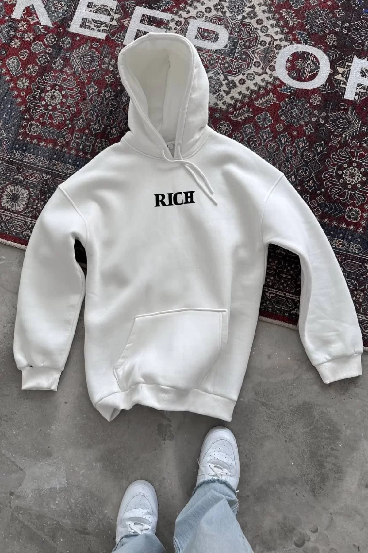 Kapşonlu Göğüs Baskılı Toptan Üç İplik SweatShirt