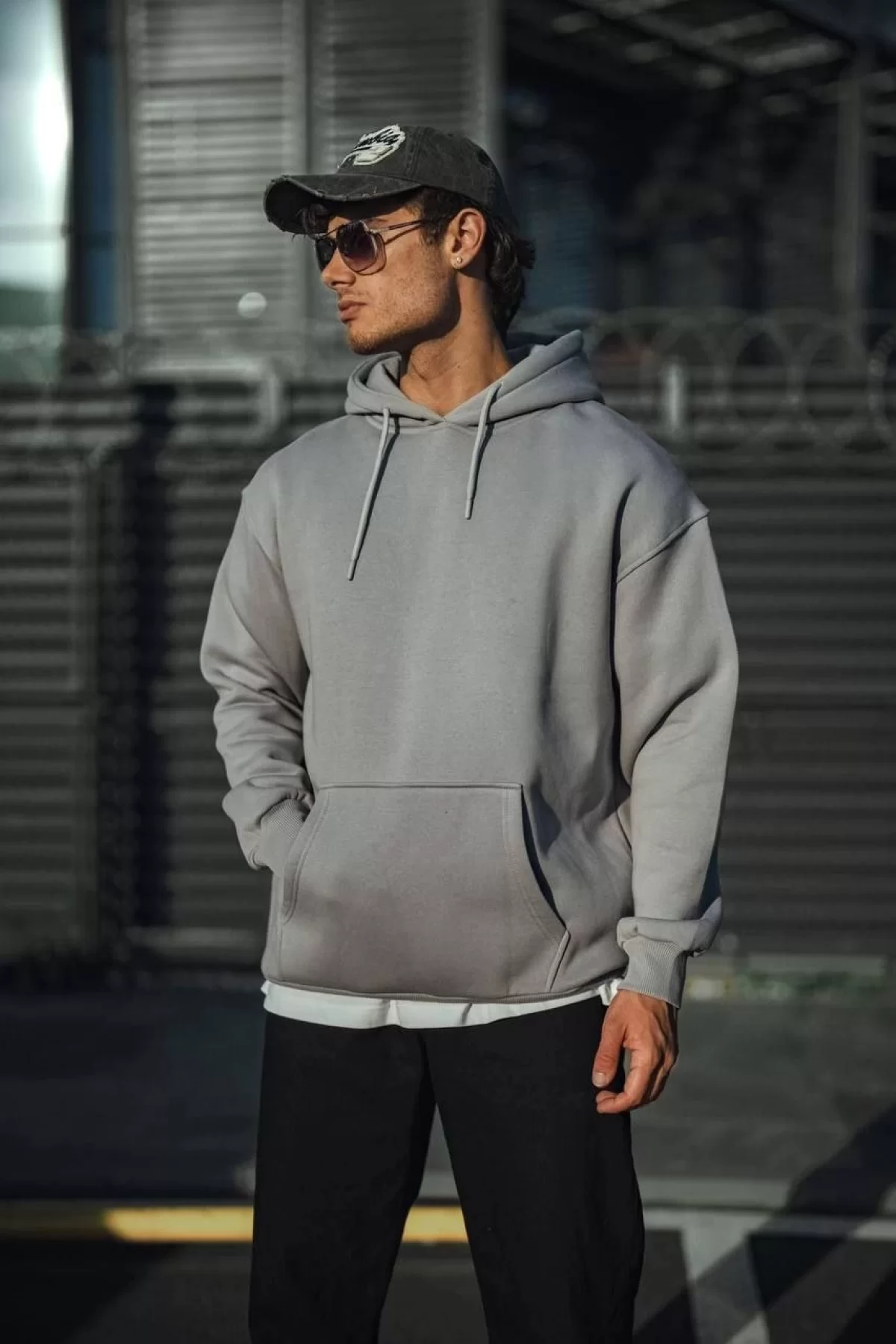 Kışlık Kapşonlu Üç İplik Toptan Basic SweatShirt