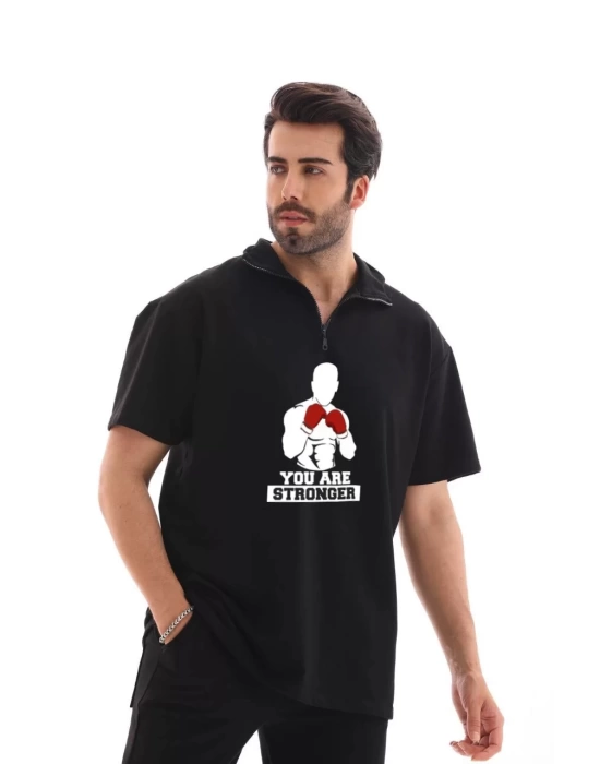 Unisex Yarım Fermuarlı Oversize Baskılı T-Shirt - Siyah