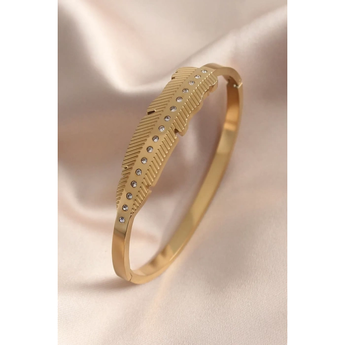 Gold Renk Yaprak Model Zirkon Taş Detay Kelepçe Kadın Bileklik
