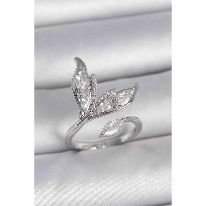 Pirinç Gümüş Renk Zirkon Taşlı Balık Kuyruğu Model Ayarlanabilir Kadın Yüzük