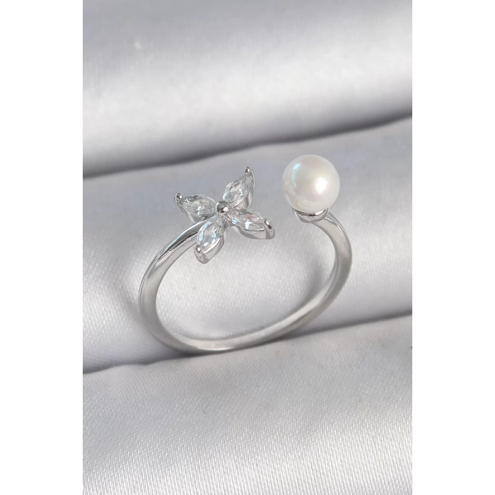 Pirinç Gümüş Renk Zirkon Taşlı Çiçek Model İnci Detay Ayarlanabilir Kadın Yüzük