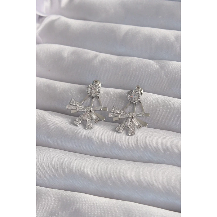 Pirinç Gümüş Renk Zirkon Taşlı Yassı Fiyonk Model Küpe