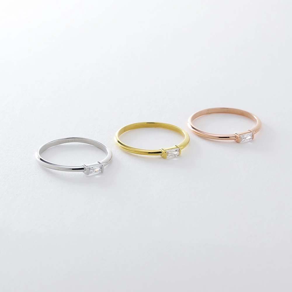 0.10 CT Beyaz Topaz & Baget Yüzük