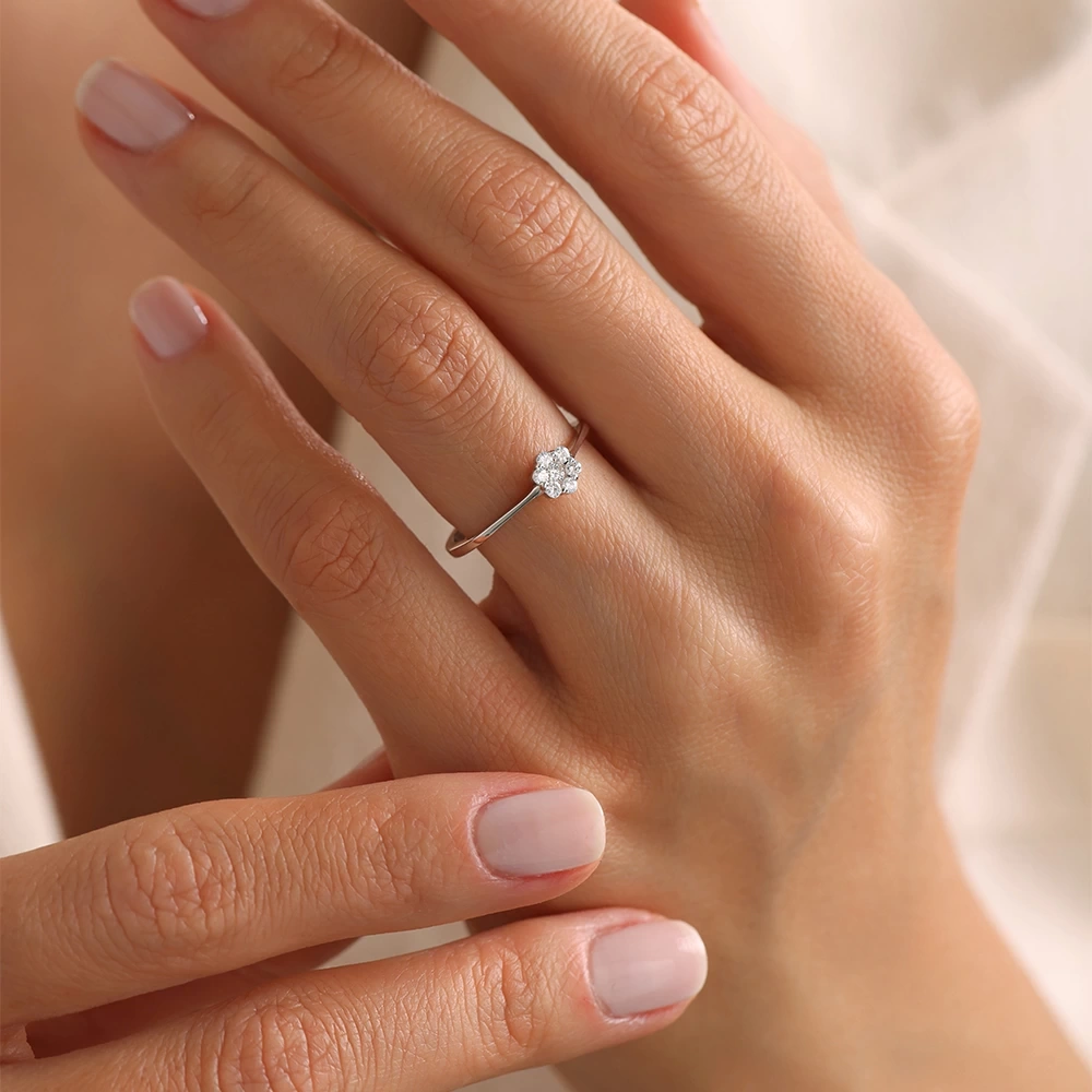 0.18 CT Coronet Pırlanta Yüzük