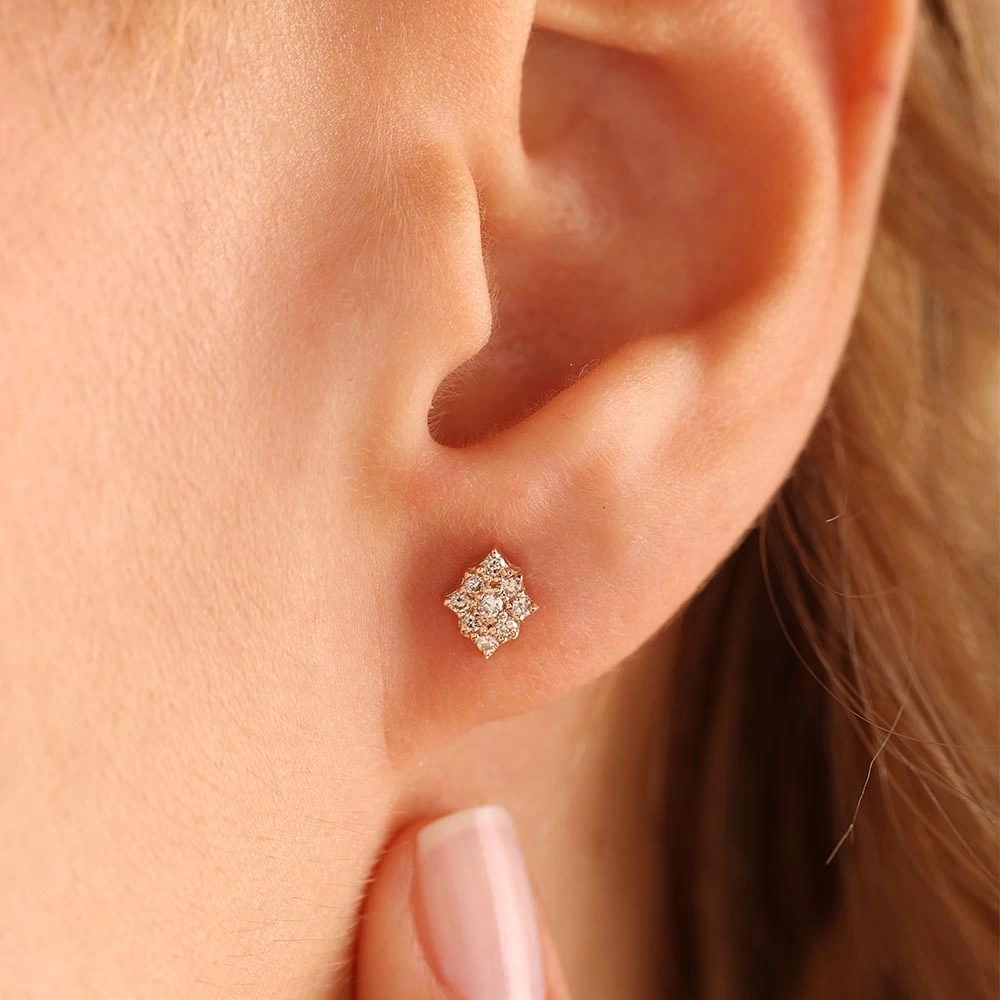 0.20 CT Pırlanta Küpe