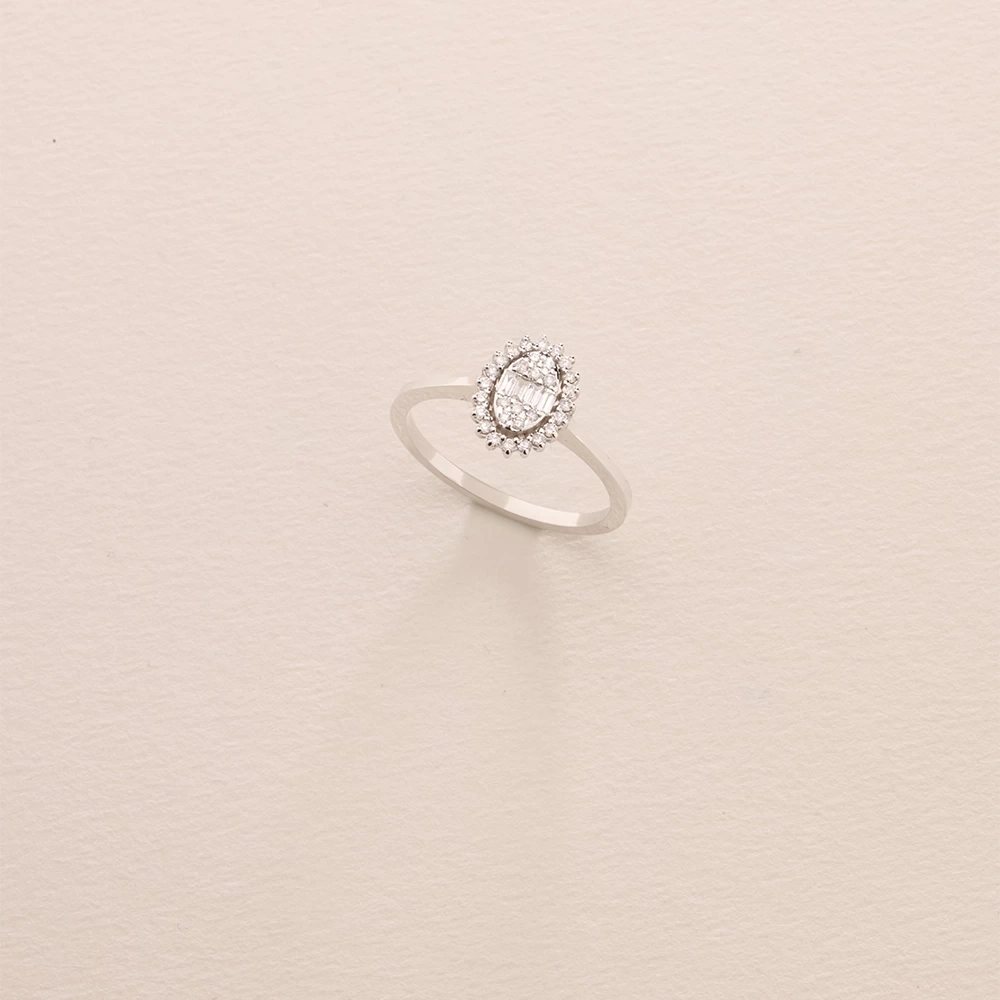 0.25 CT Baget Pırlanta Yüzük