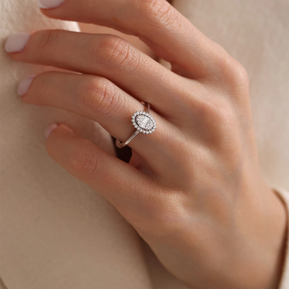 0.25 CT Baget Pırlanta Yüzük