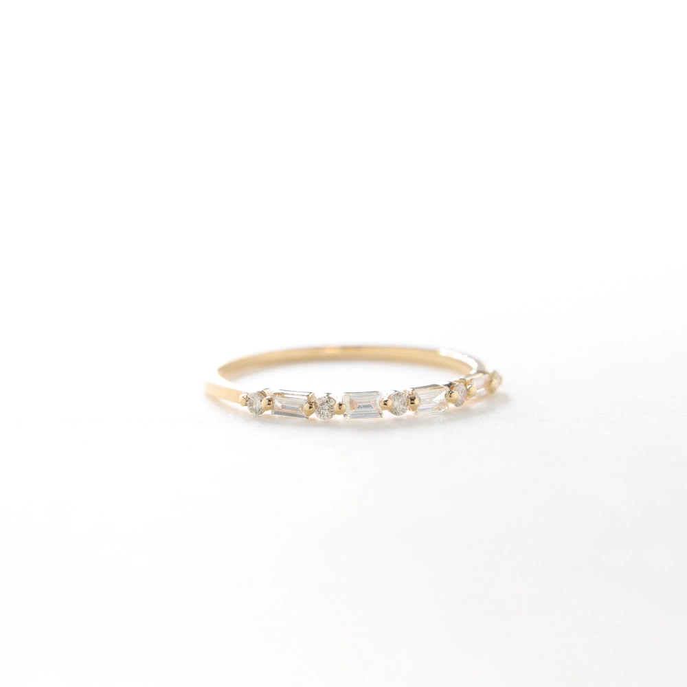 0.25 CT Baget Yarımtur Pırlanta Yüzük